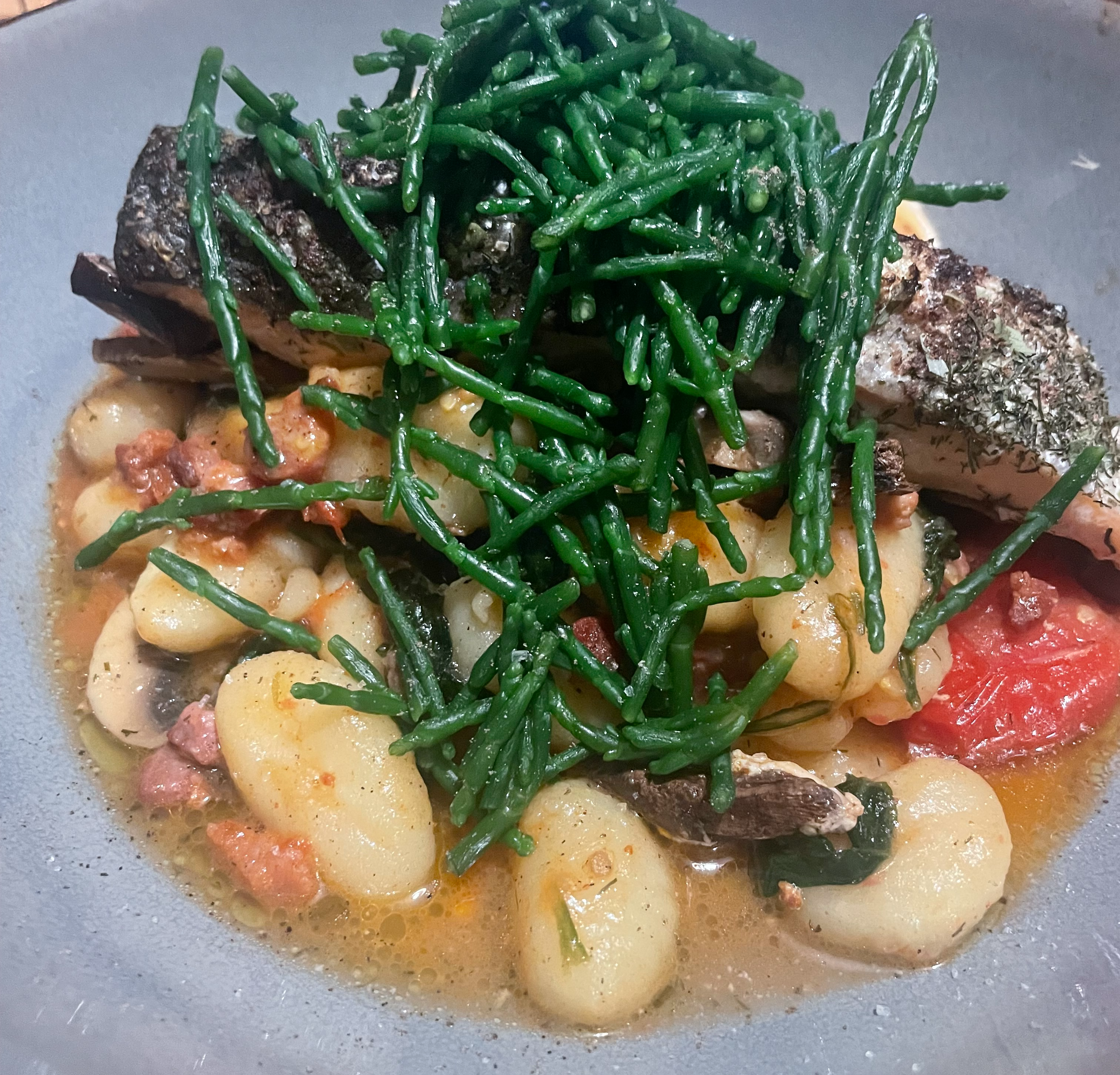 baked-salmon-with-butter-ghnocci
