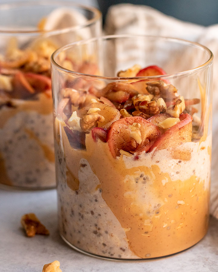 gooey-sauteed-apples-overnight-oats