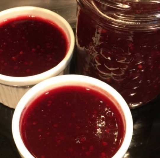keto-blackberry-jam