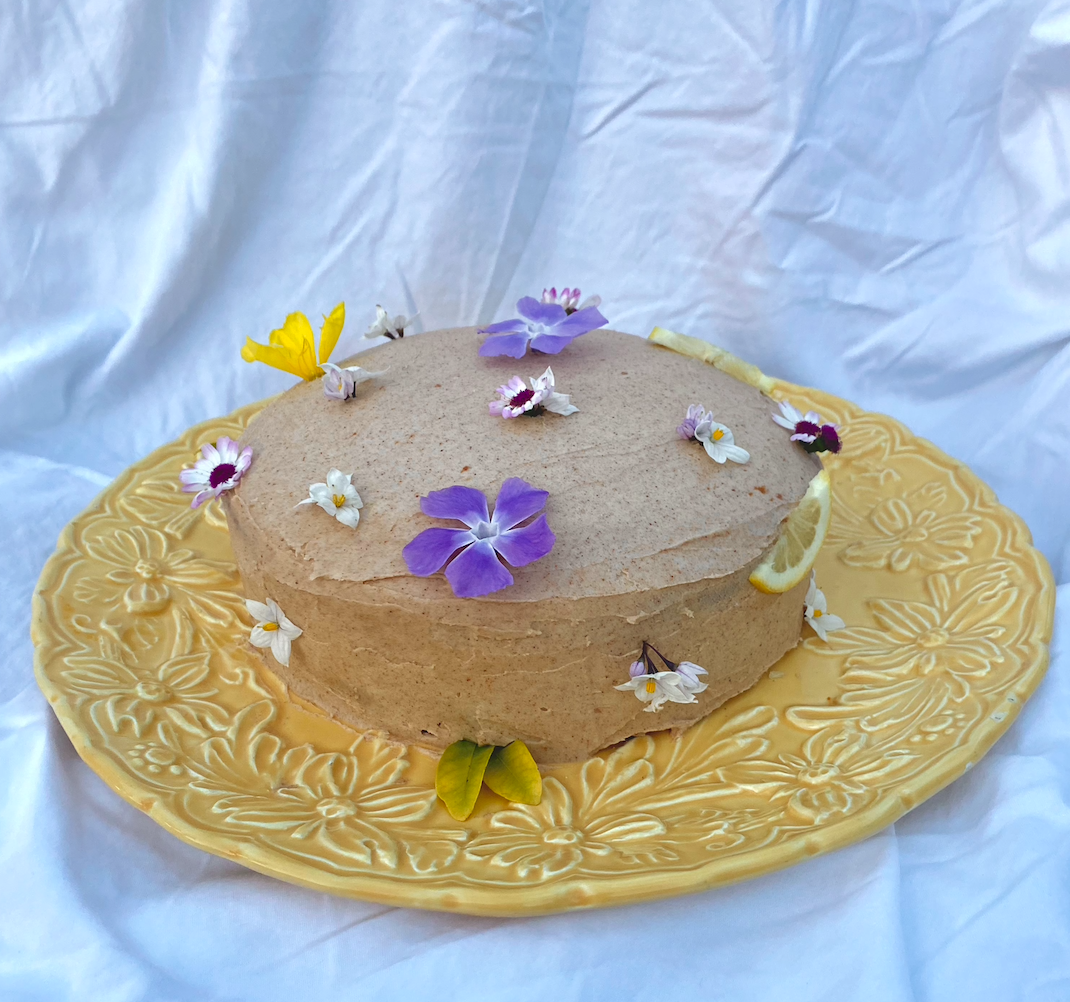 lemon-olive-oil-cake-with-honey-apple-filling-and-brown-buttercream