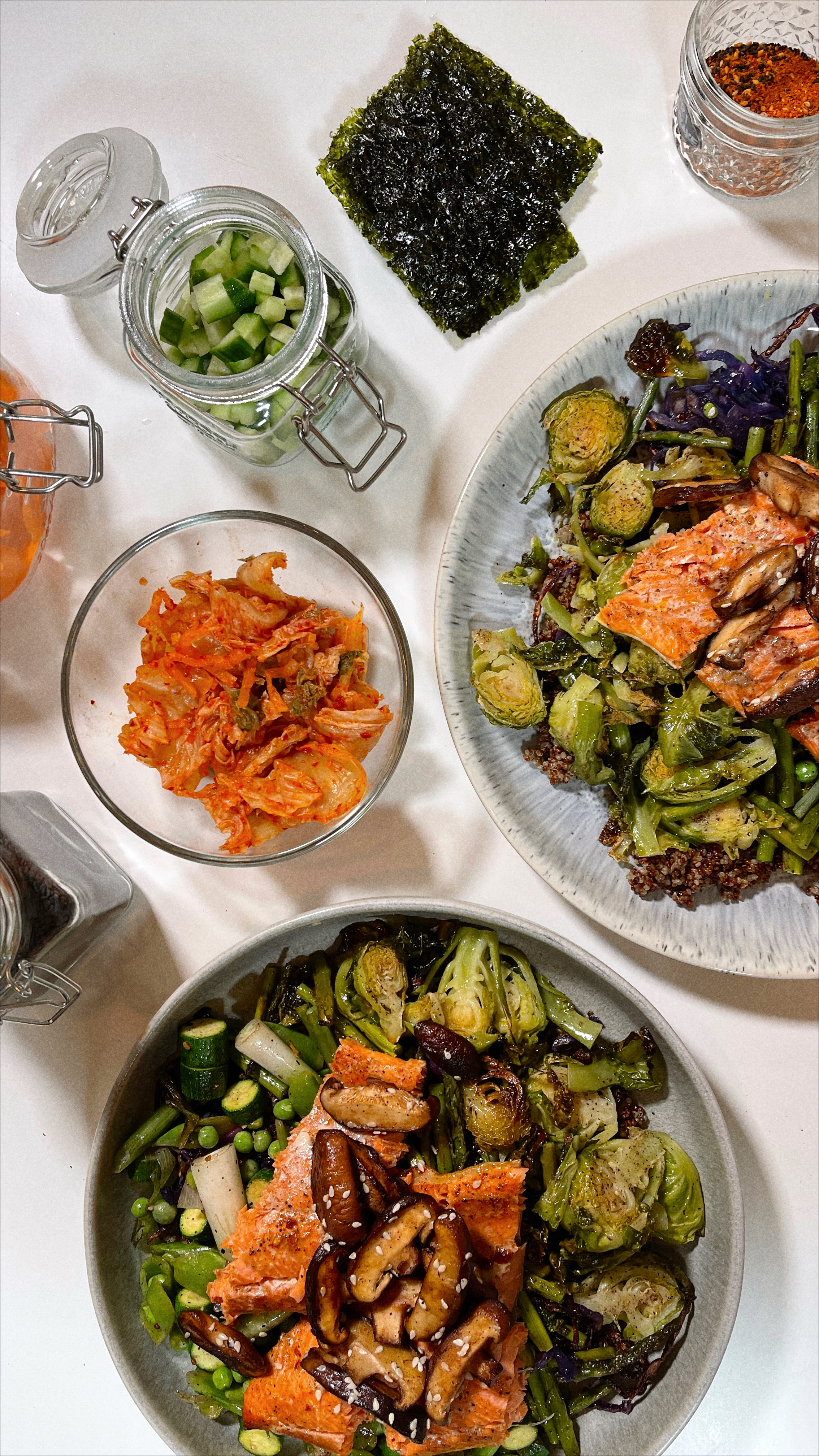 wild-salmon-and-veggie-kimchi-bowls