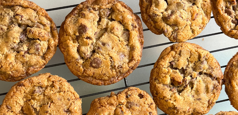chocolate-chip-cookies