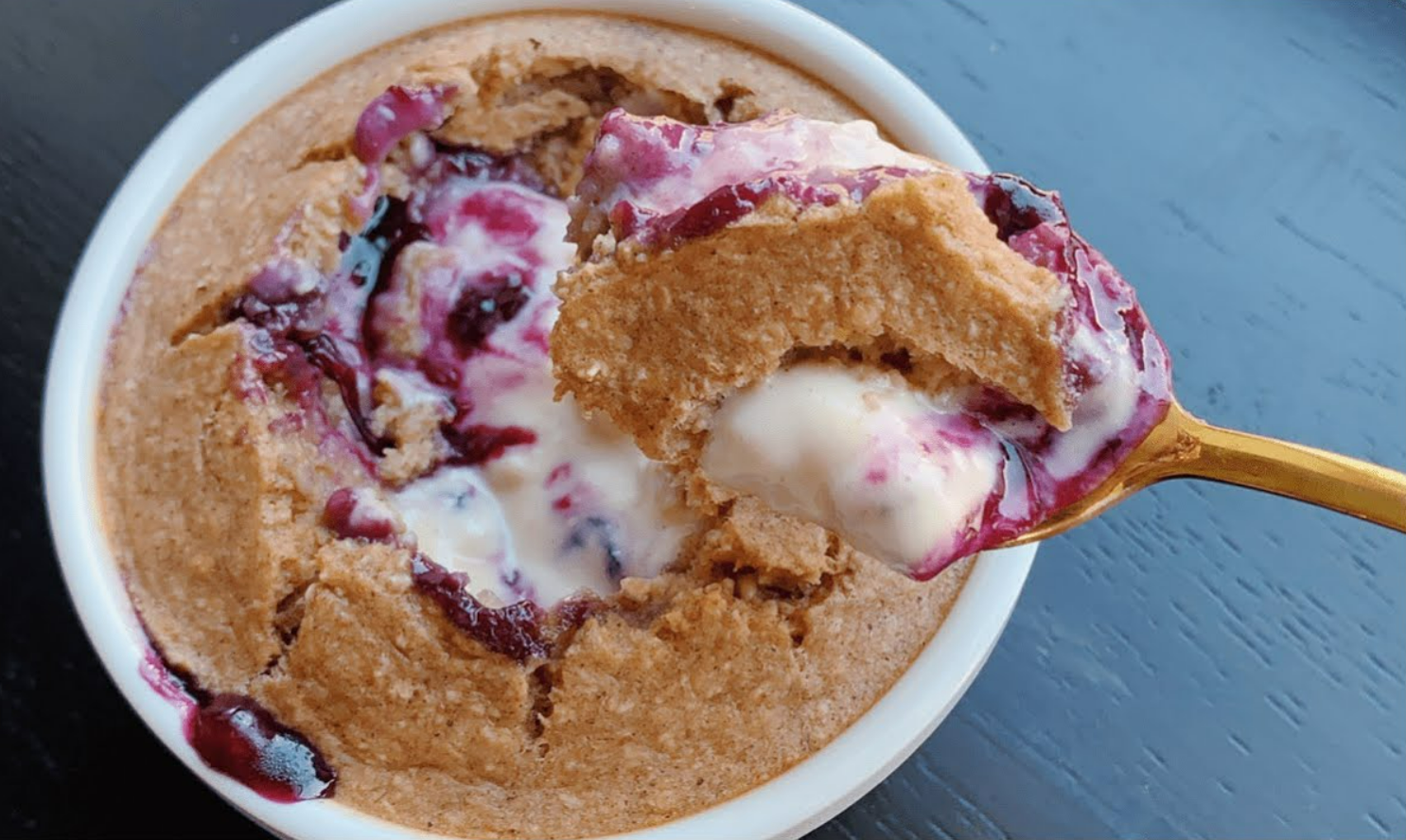 ovenbaked-blueberry-cheesecake-met-havermout