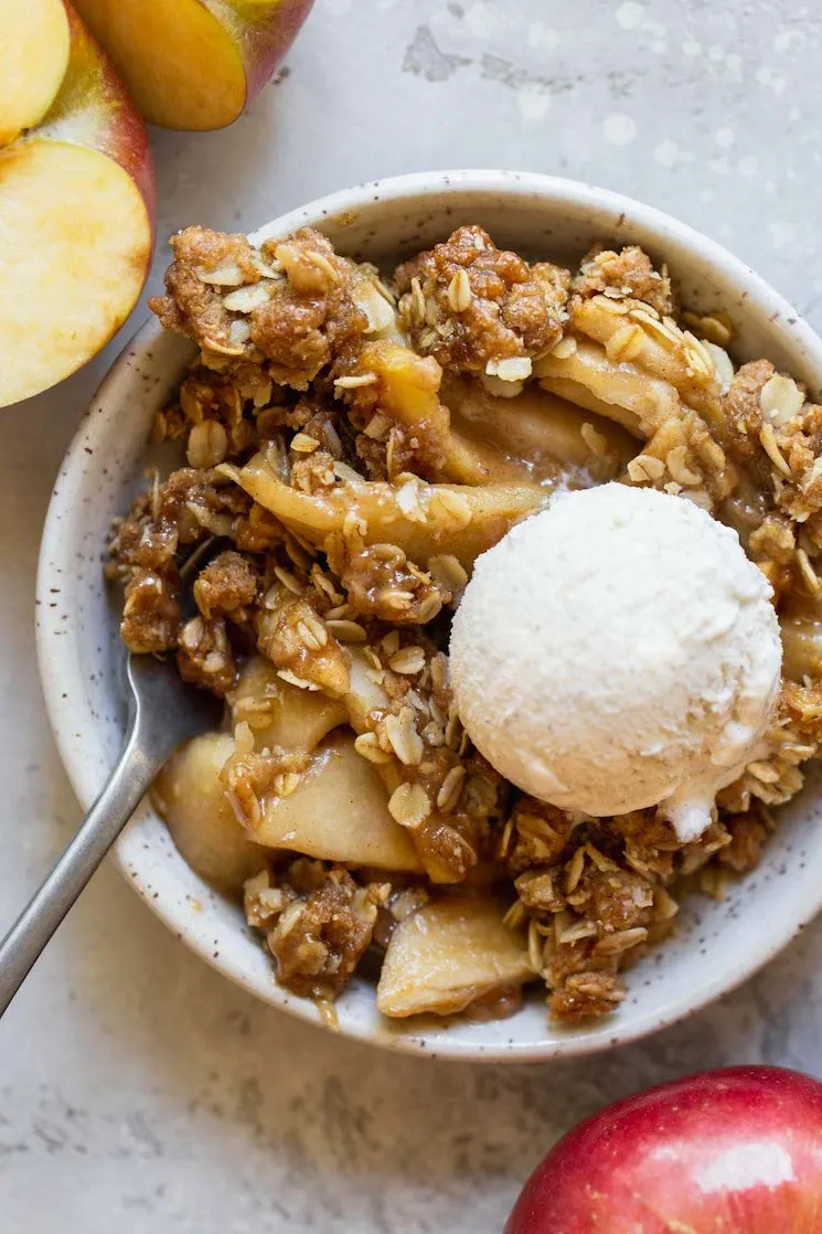 single-serving-apple-crisp
