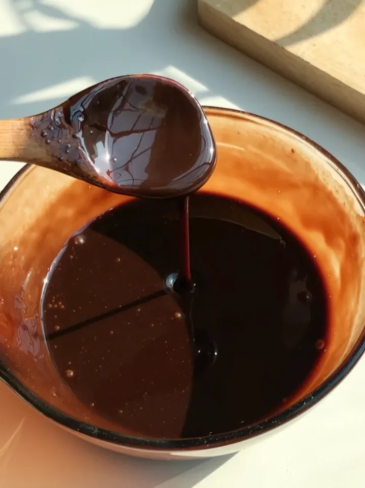 chocolate-syrup