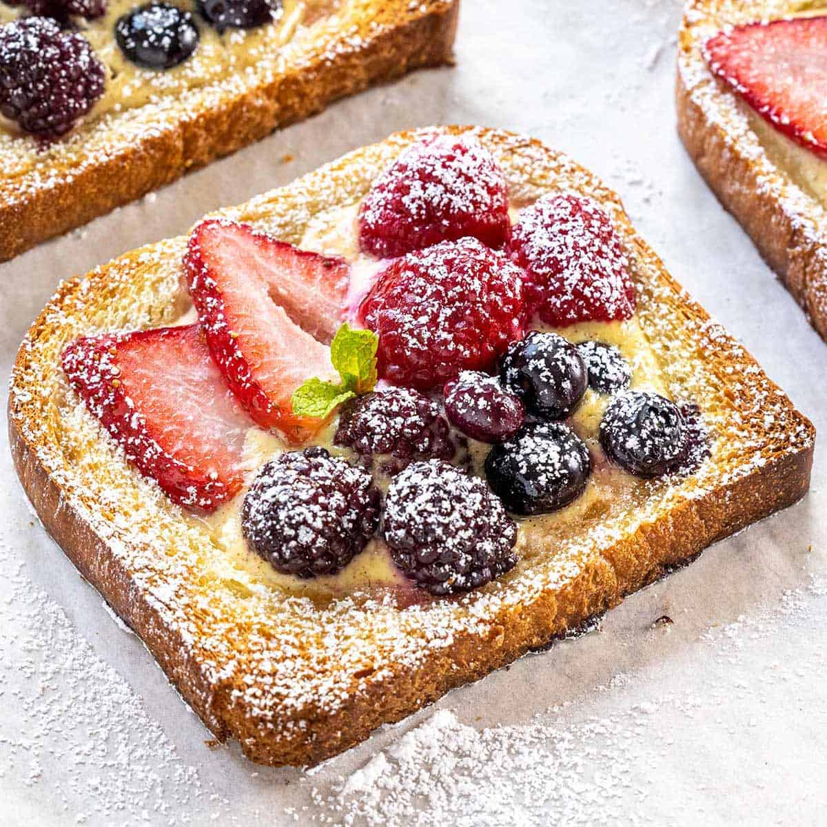 yoghurt-custard-toast