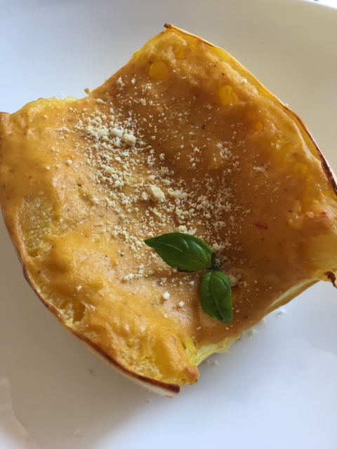spaghetti-squash-with-non-dairy-free-cheese-sauce