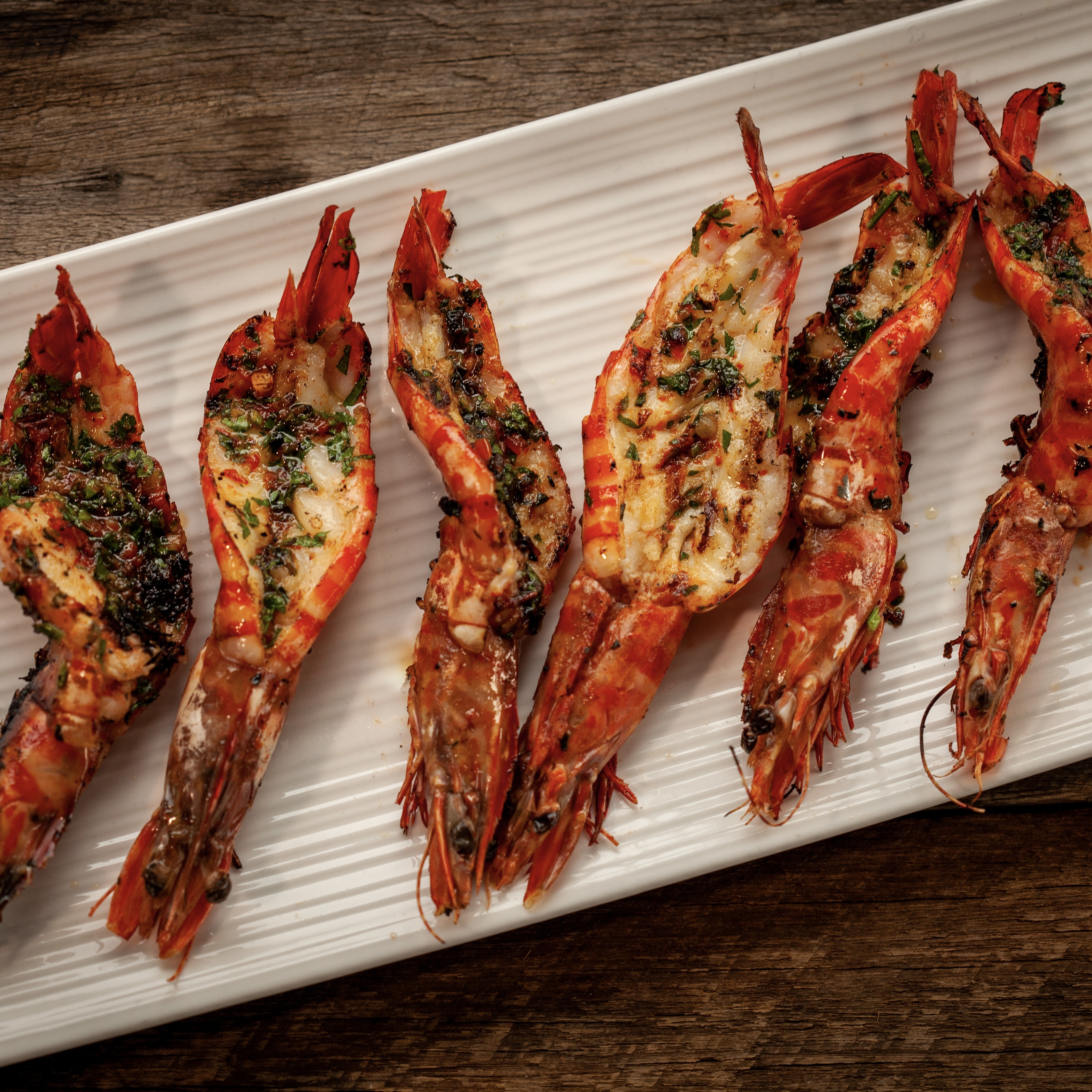 garlic-and-chilli-butterflied-prawns