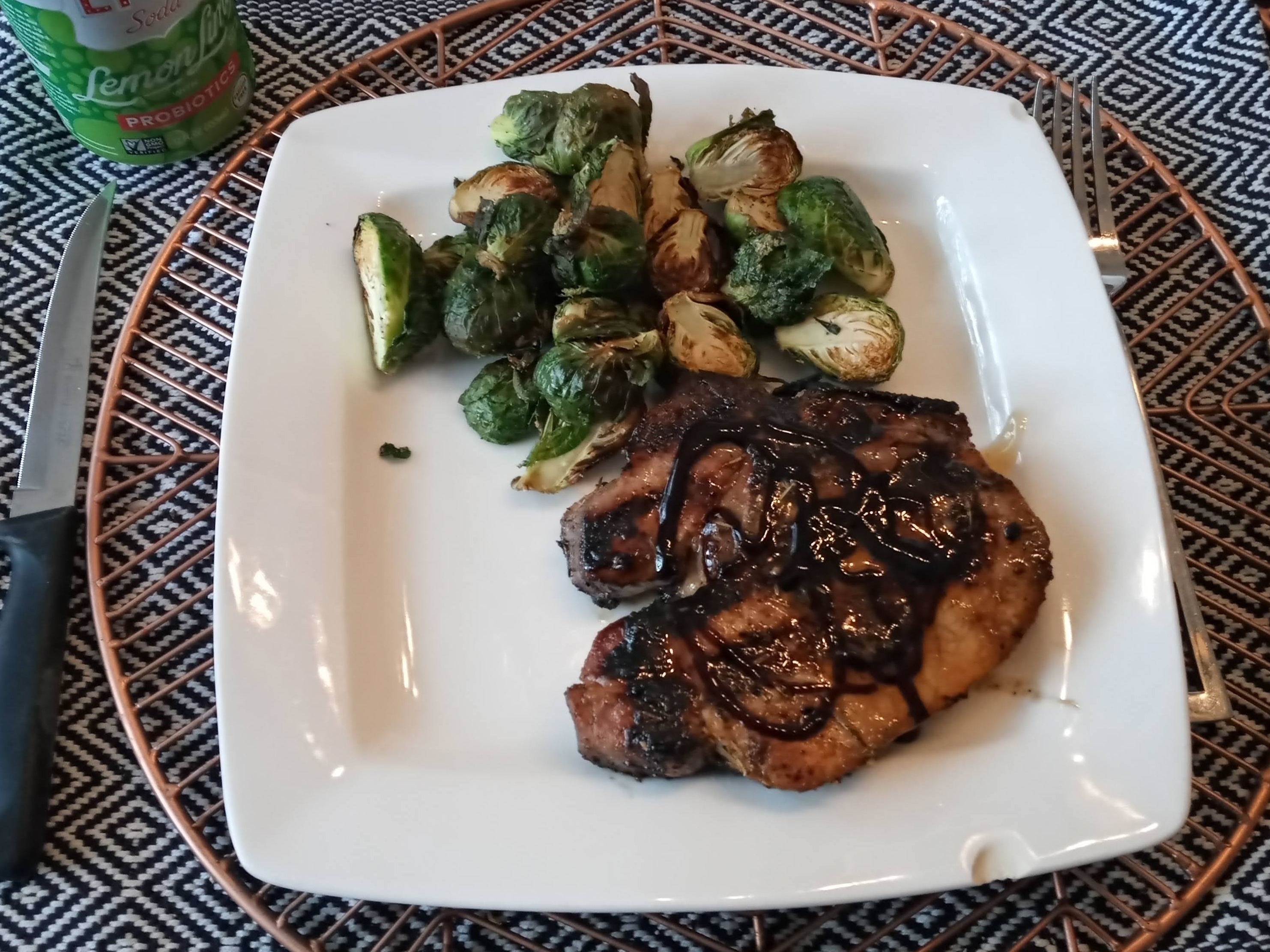 honey-garlic-and-balsamic-pork-chops