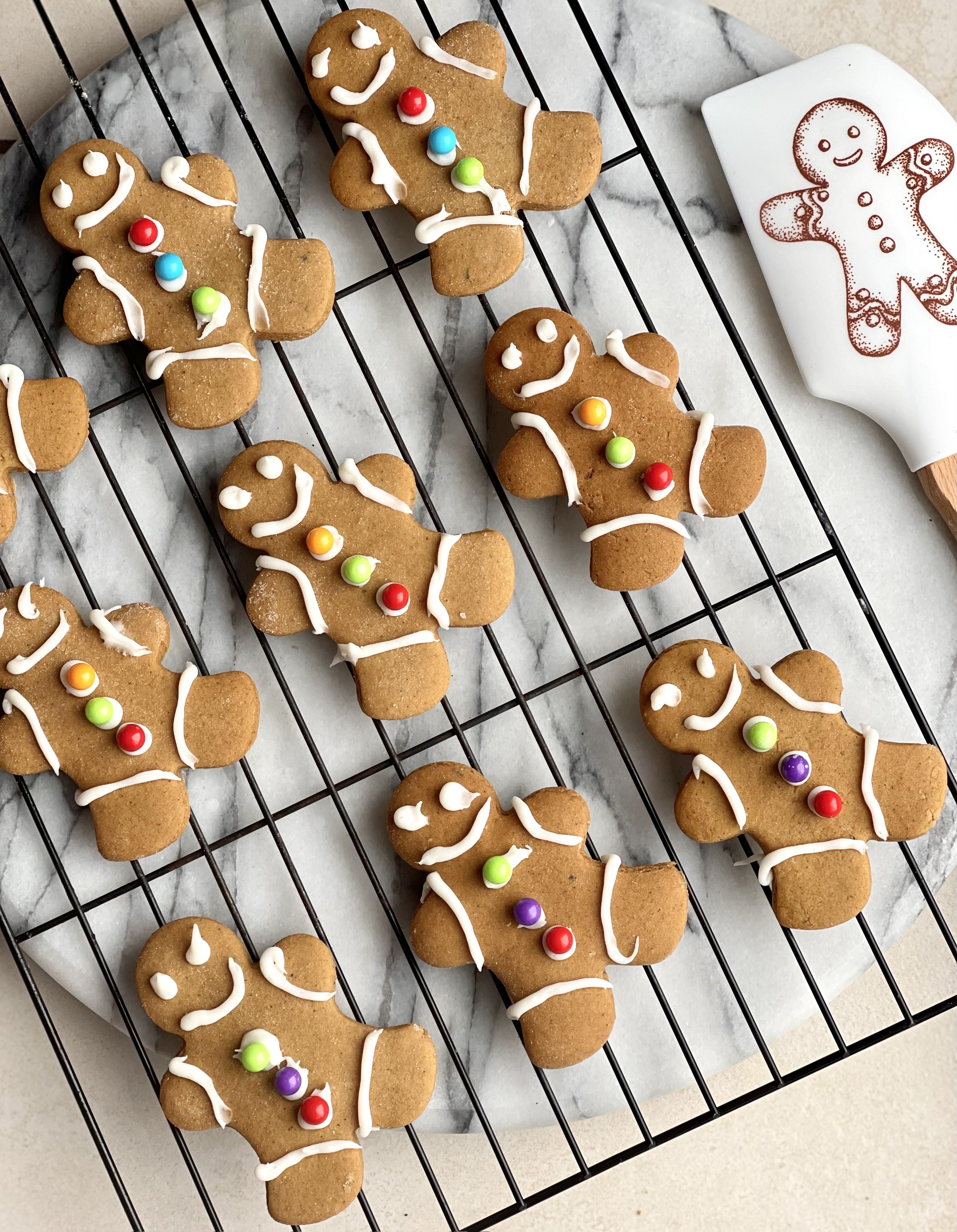classic-gingerbread-cookies