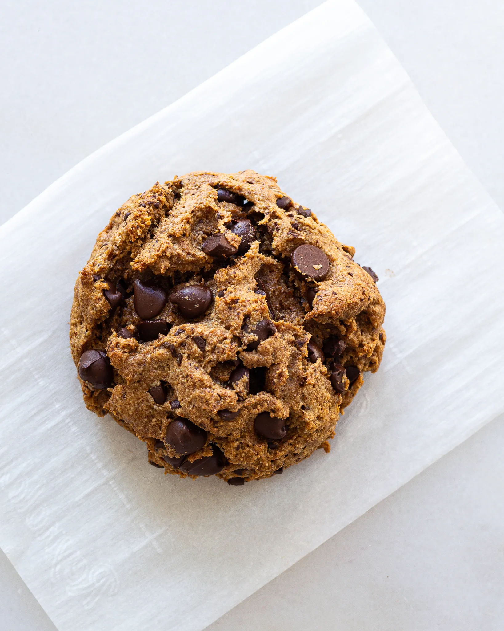 chocolate-chip-breakfast-cookie