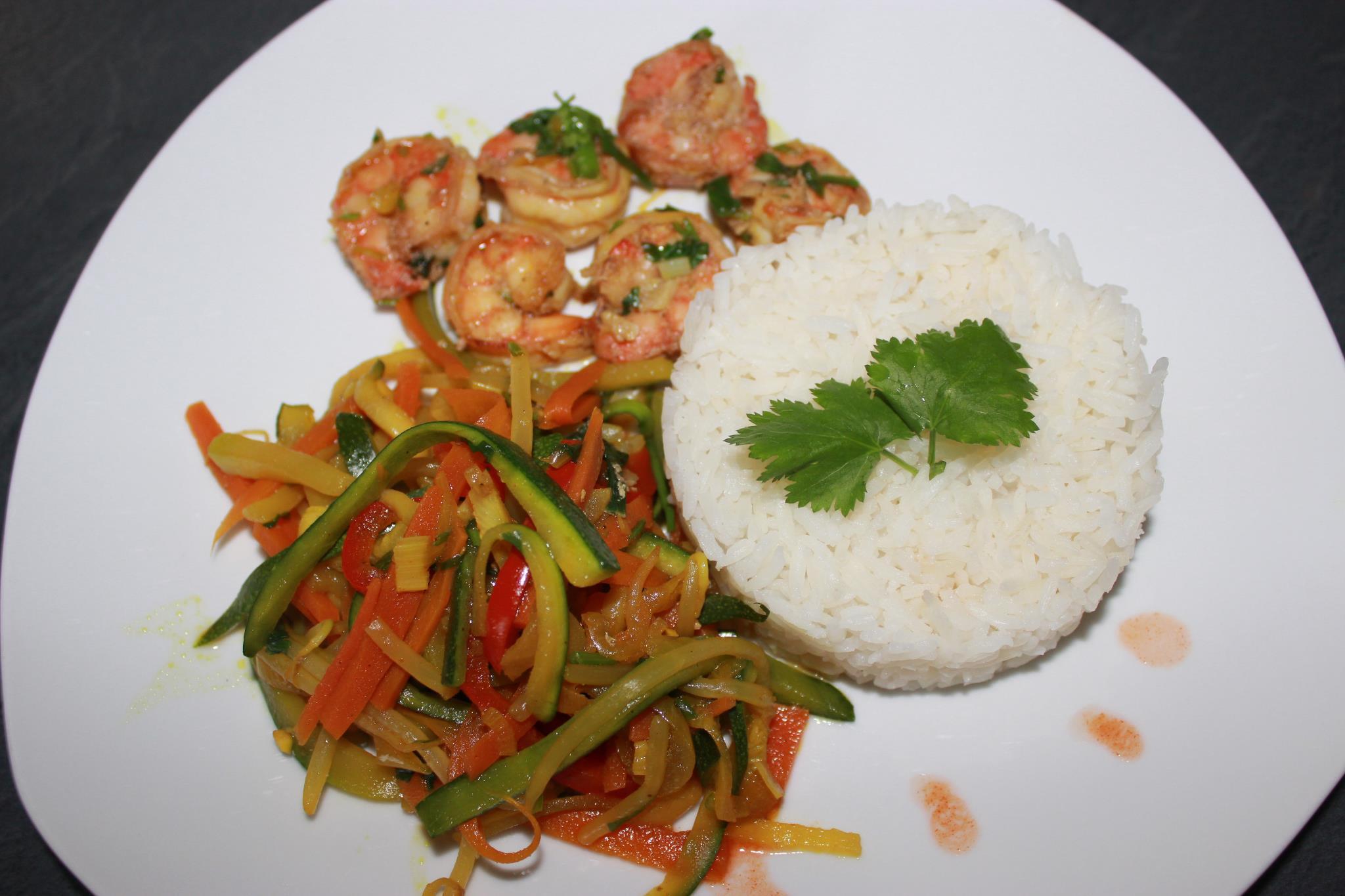 wok-de-crevettes-et-sa-julienne-de-legumes