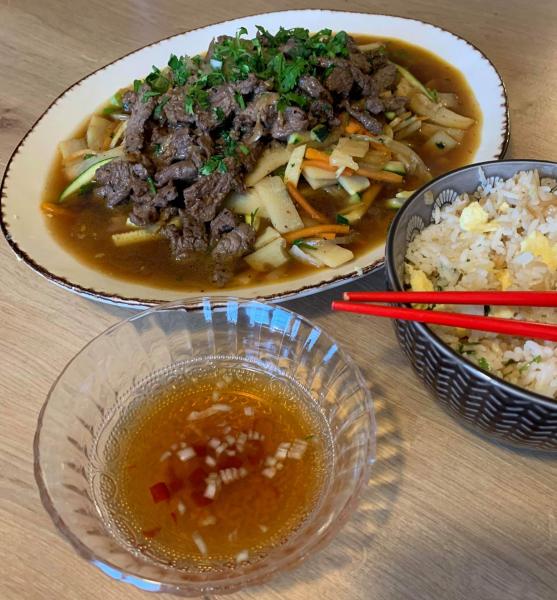 boeuf-saute-aux-pousses-de-bambou