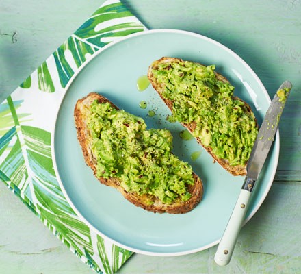 smashed-avocado-on-toast