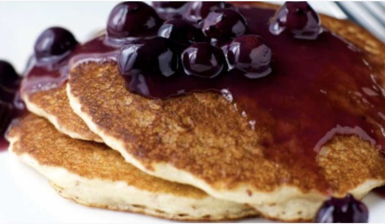gluten-free-vegan-blueberry-oat-pancakes