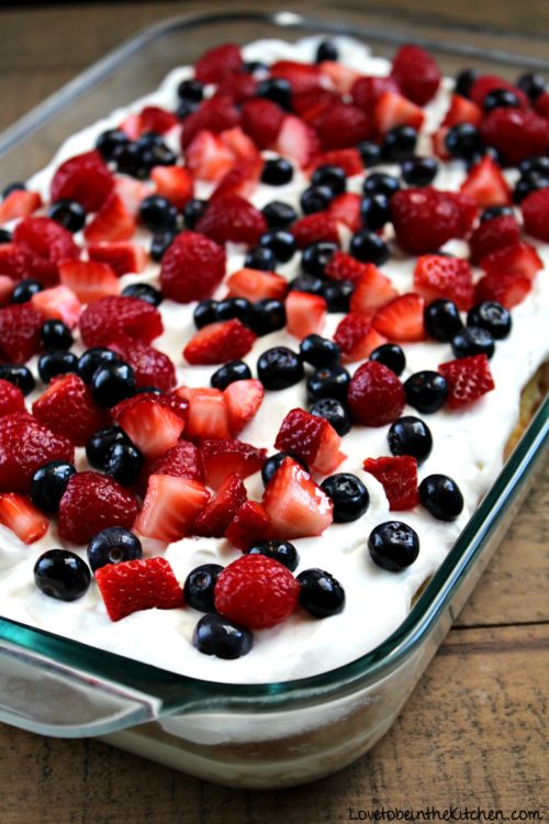 berry-banana-tres-leche-(incomplete)