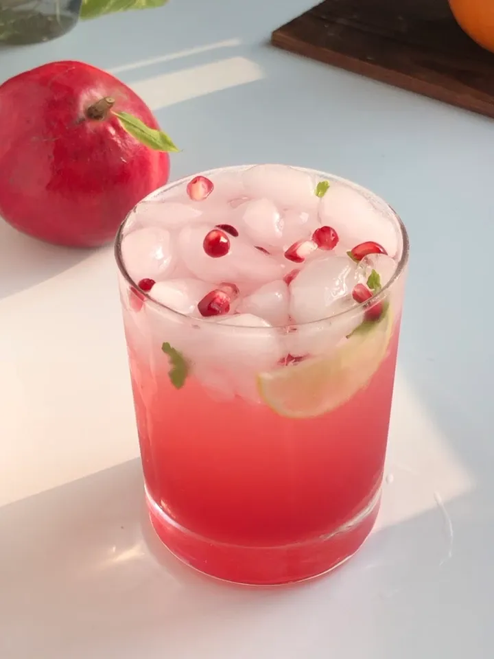 pomegranate-lemonade