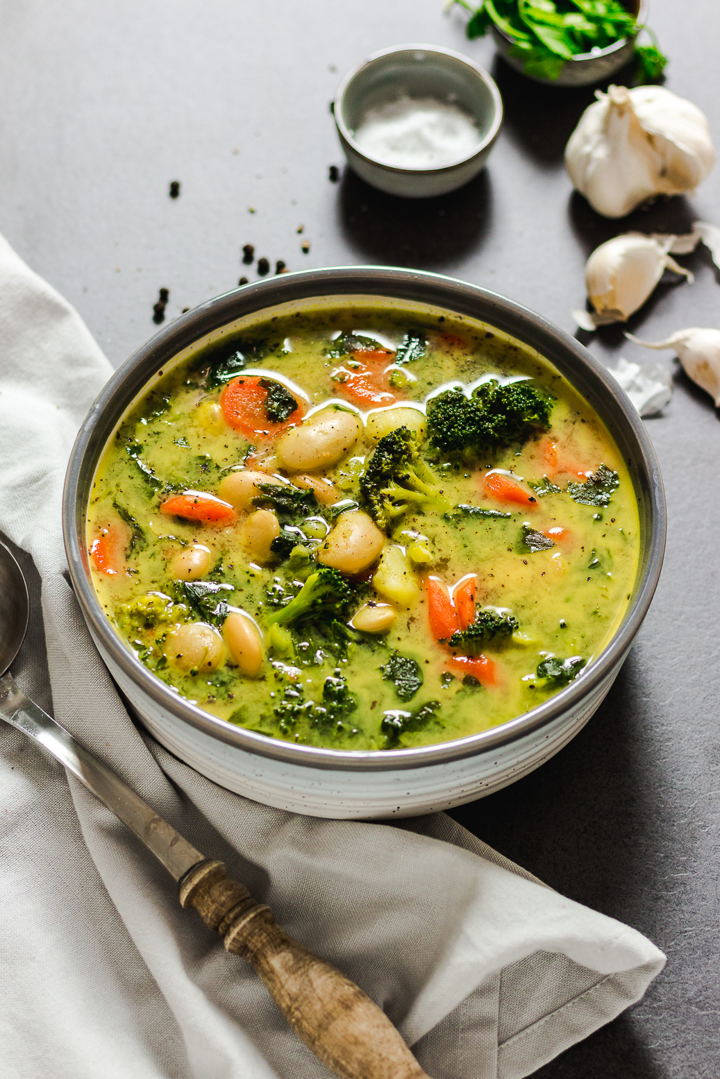 white-beans-and-vegetable-soup