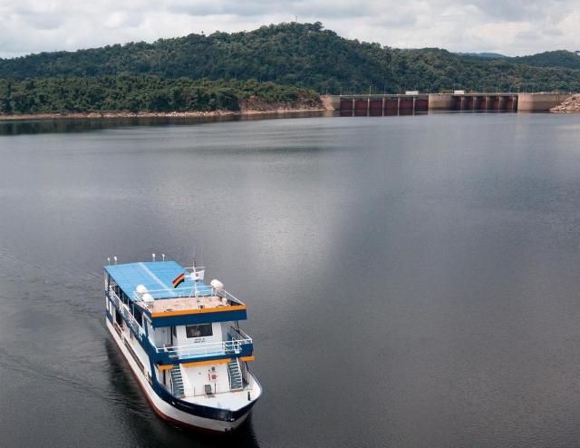 Akosombo Volta River Boat Cruise Experience