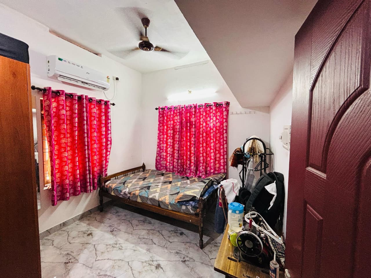 2 BHK HOUSE FOR SALE Thripunithura - Preview Thumbnail 2