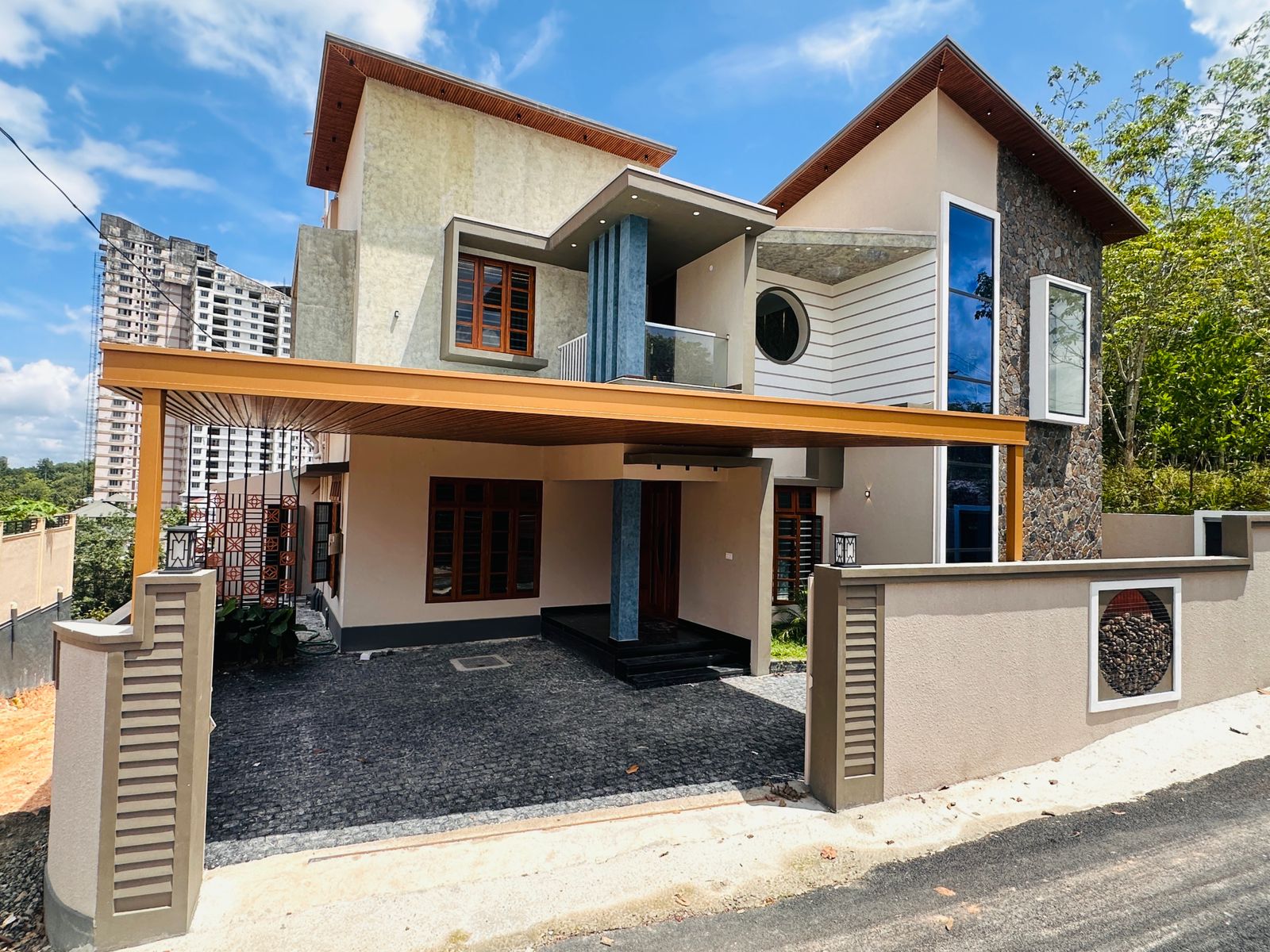 Luxury 5 BHK Villa for Sale Near Info park, Kakkanad  - Preview Thumbnail 19
