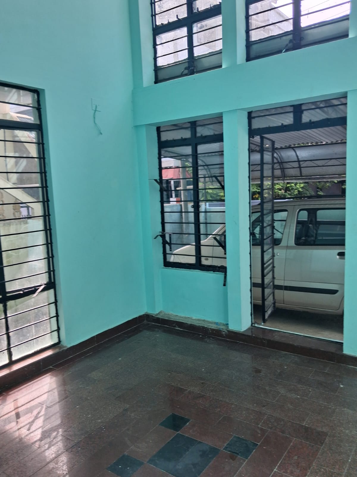 4 Bedroom House for Rent in Thammanam, Kochi | Ideal for Commercial & Residential Use - Preview Image 2