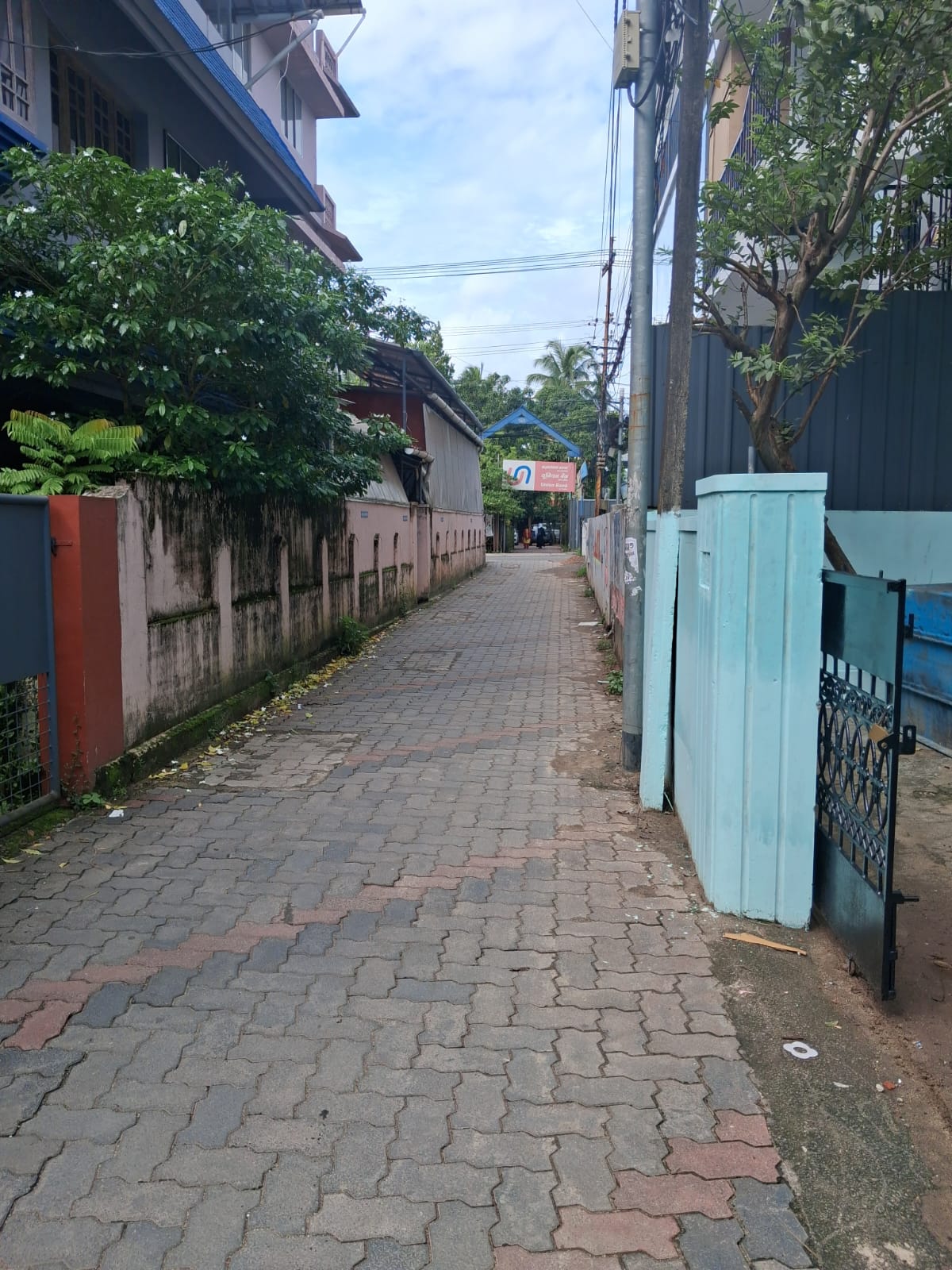 4 Bedroom House for Rent in Thammanam, Kochi | Ideal for Commercial & Residential Use - Preview Thumbnail 8
