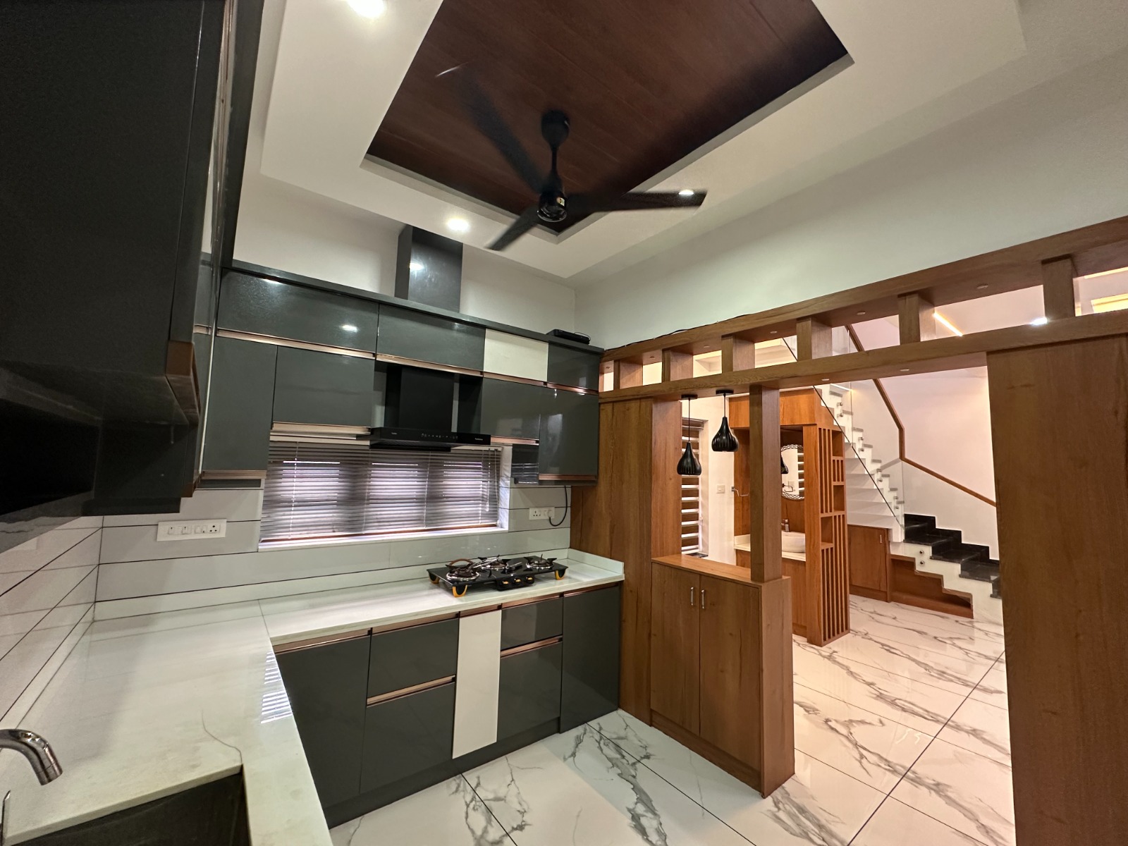 Luxury 4 BHK House for Sale in Thevakkal, Kakkanad – Near Infopark - Preview Thumbnail 6