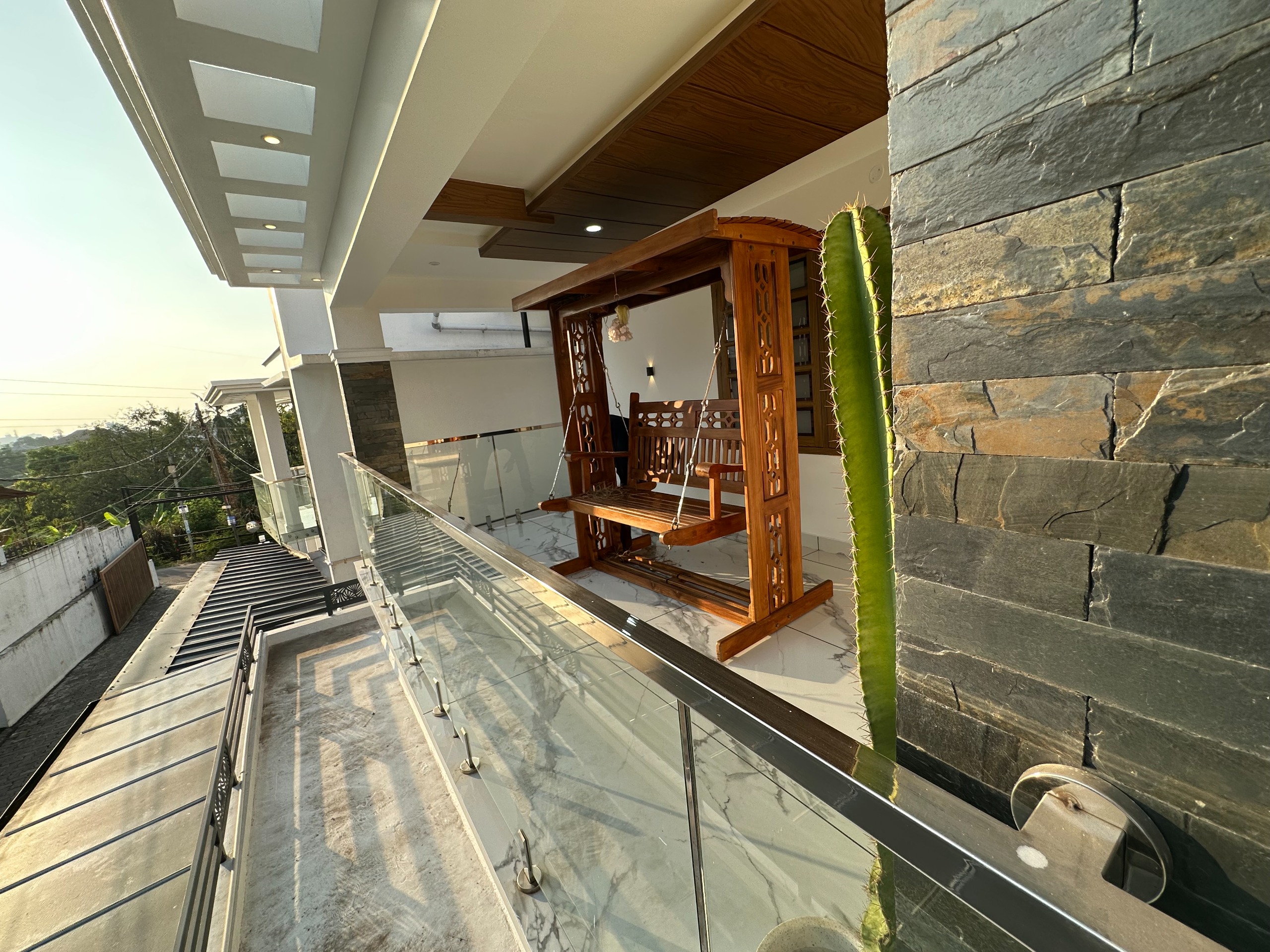 Luxury 4 BHK House for Sale in Thevakkal, Kakkanad – Near Infopark - Preview Thumbnail 17
