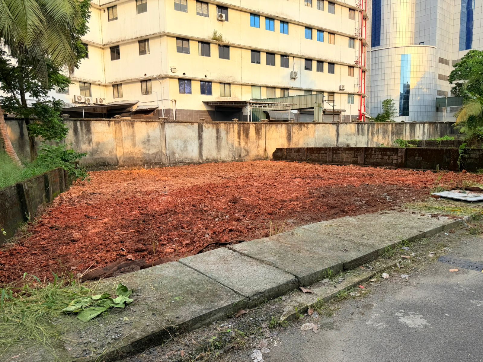 8.5 Cent Premium Residential Plot for Sale at Kusumagiri Link Valley, Kakkanad - Preview Image 3