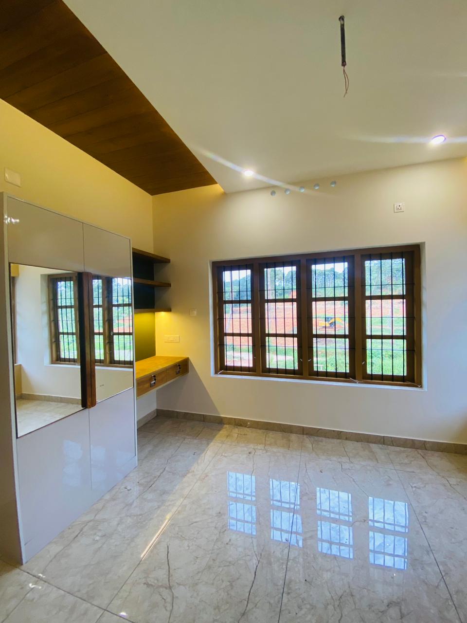 Premium 4 BHK Villa for Sale in Kaninadu, Near Infopark Kochi - Preview Thumbnail 5