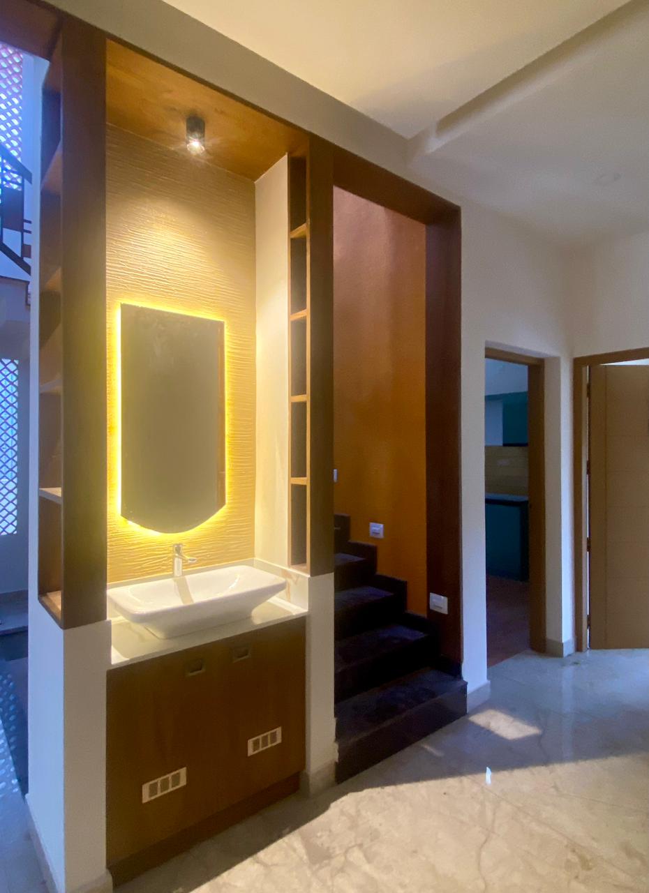 Premium 4 BHK Villa for Sale in Kaninadu, Near Infopark Kochi - Preview Thumbnail 10