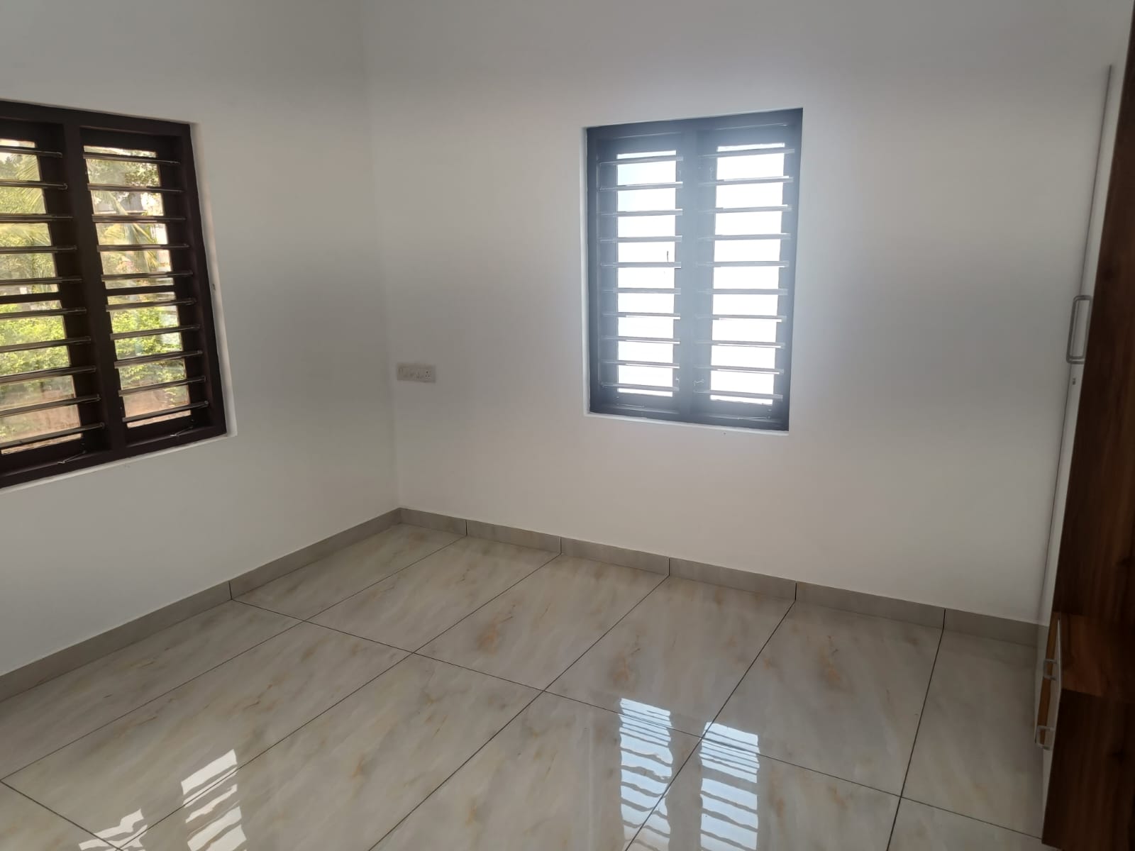 3 BHK House for Sale in Kuzhivelipadi, Njarakattumoola | Near Infopark Kochi - Preview Thumbnail 11