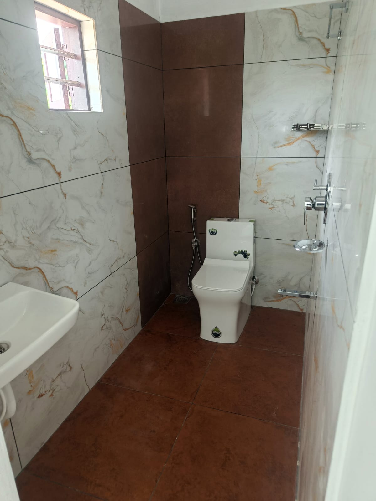 3 BHK House for Sale in Kuzhivelipadi, Njarakattumoola | Near Infopark Kochi - Preview Thumbnail 15