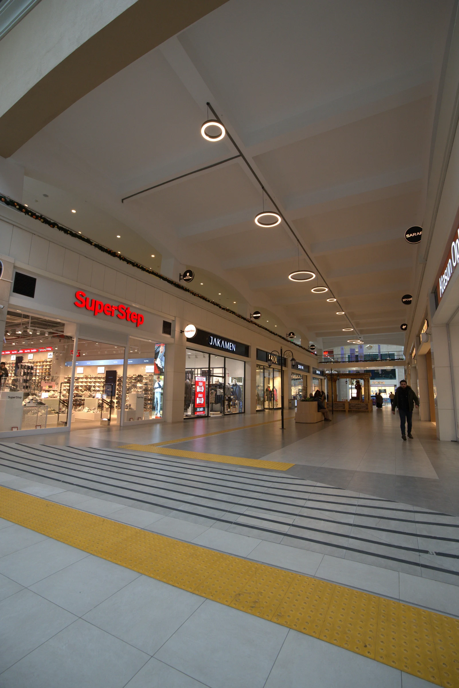 YEN07985.jpg