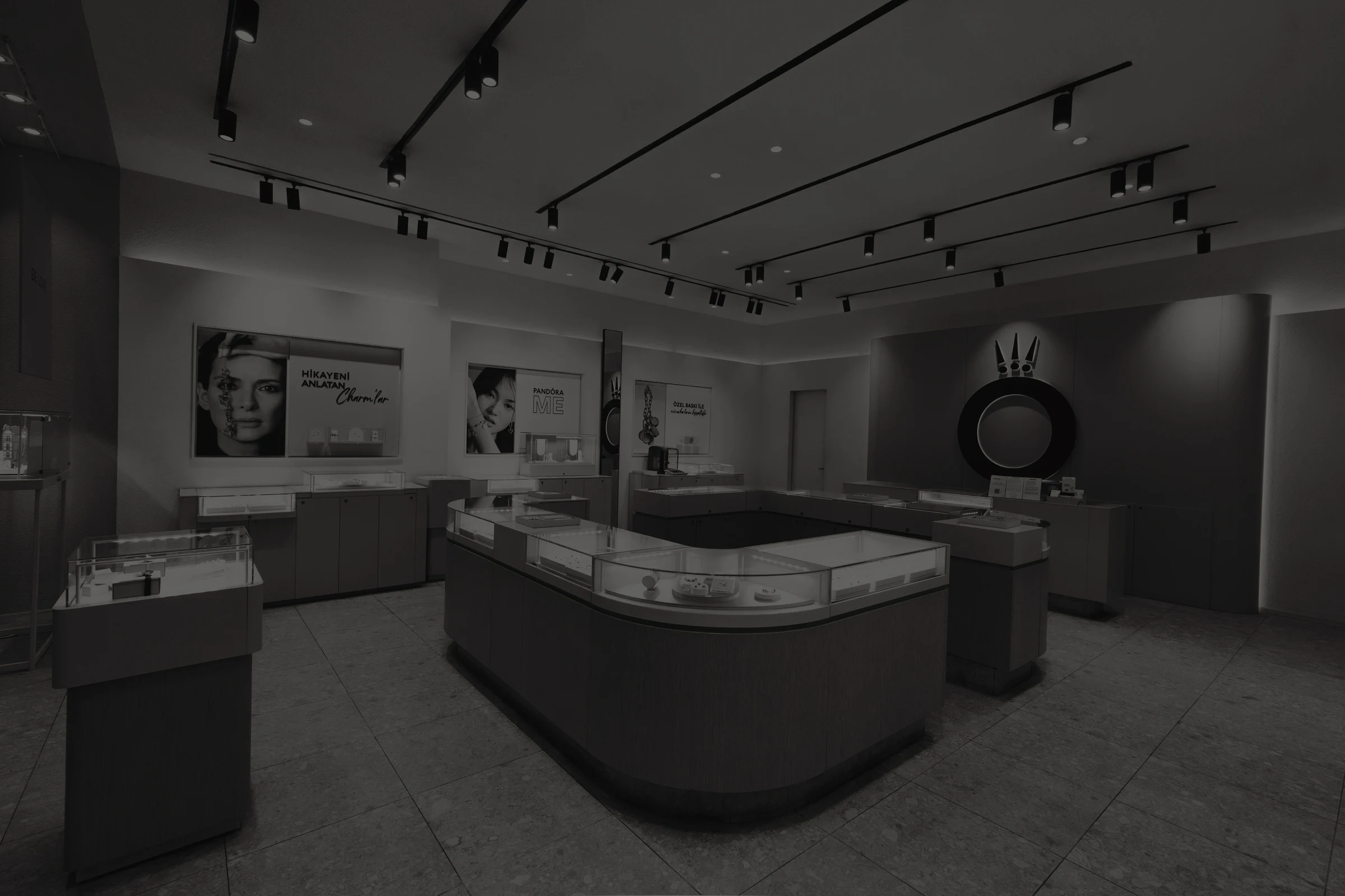 Pandora_YEN08144.jpg