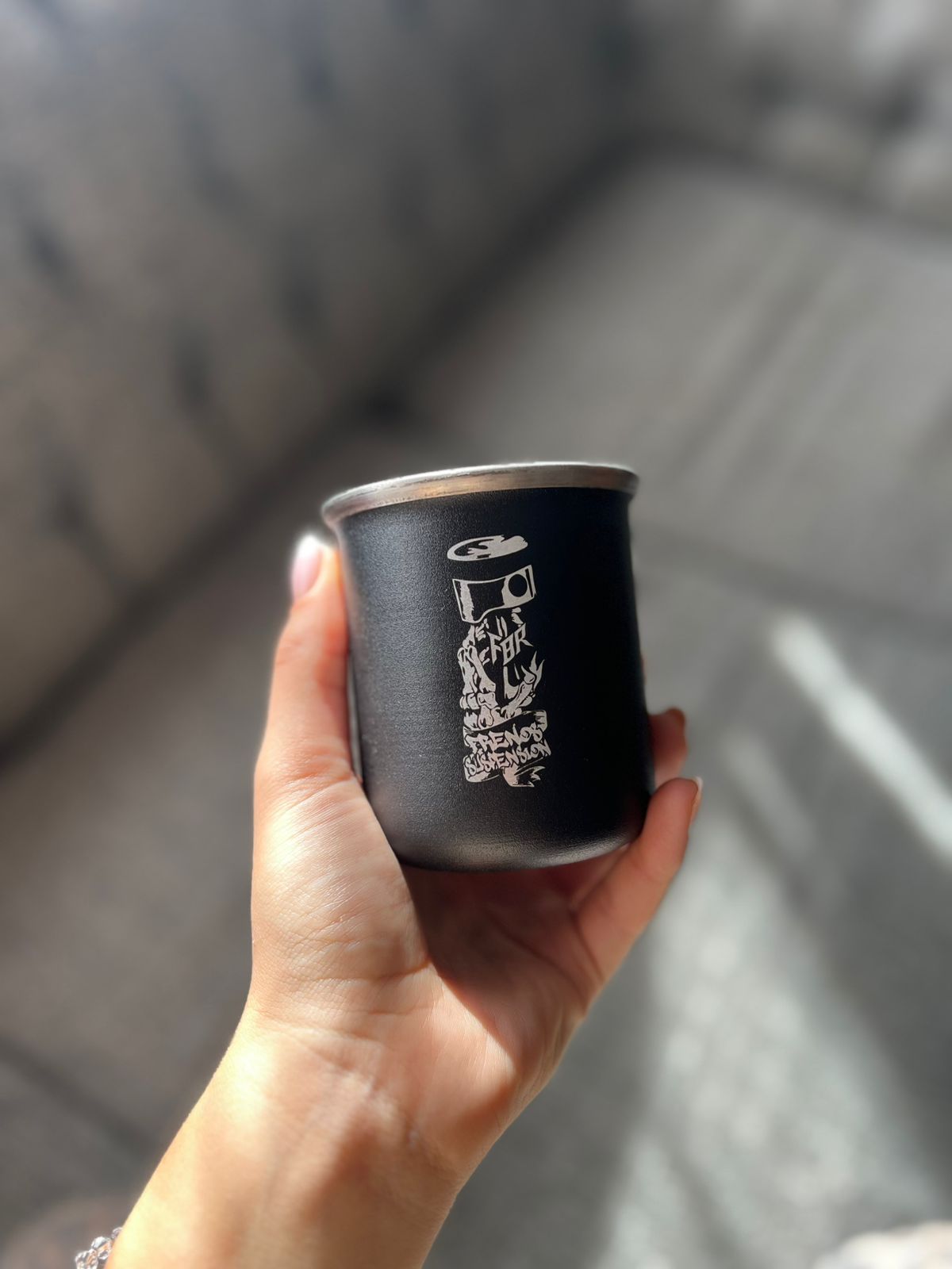Mate de acero personalizado