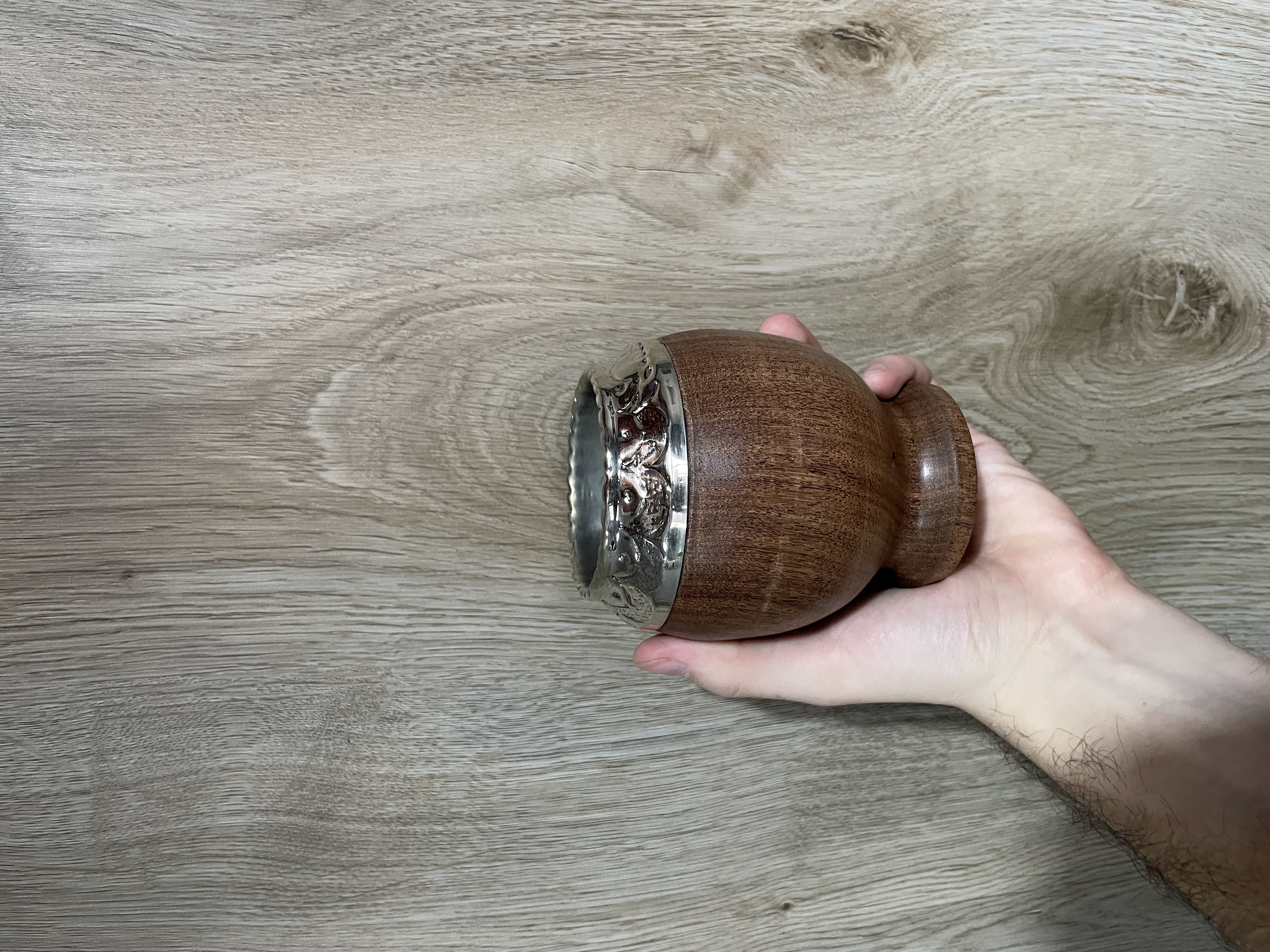 Mate torpedo algarrobo cincelado copita