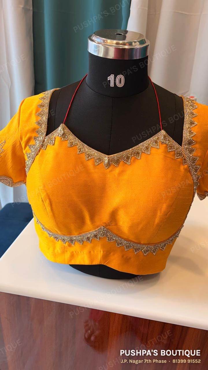 Princess cut blouse with pads PB-006, sweetheart neck, photo 4