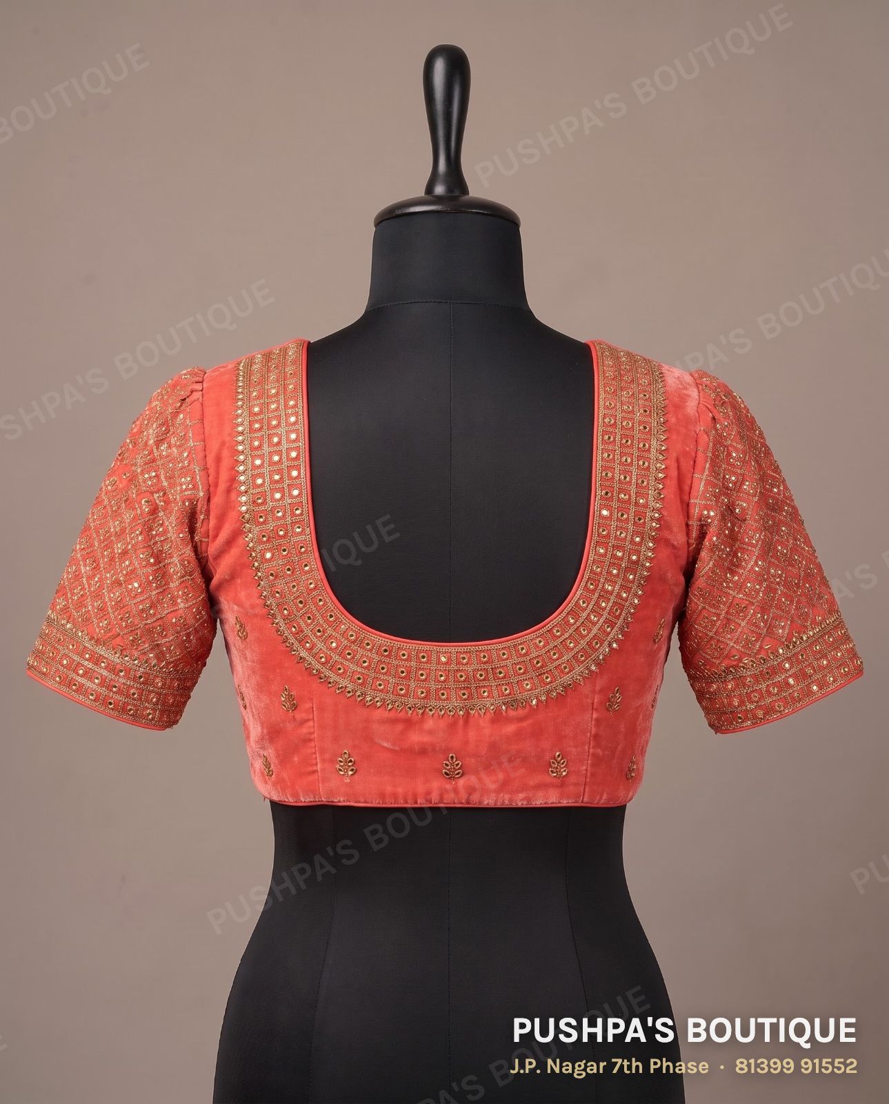 Designer blouse PB-022, round neck, zip back, puff sleeve, photo 2