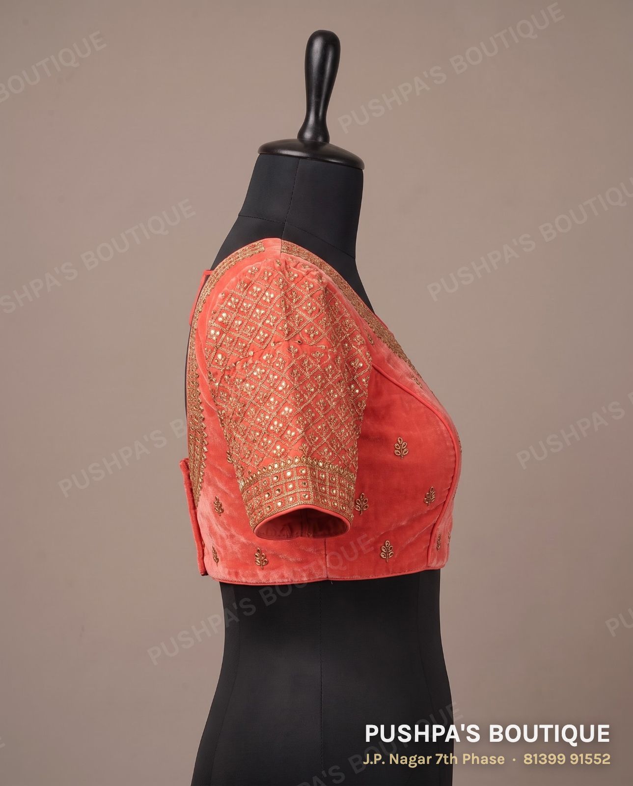 Designer blouse PB-022, round neck, zip back, puff sleeve, photo 3