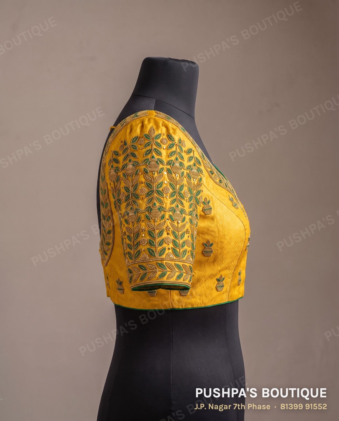 Designer blouse PB-023, sweetheart neck, deep U back, puff sleeve, photo 3