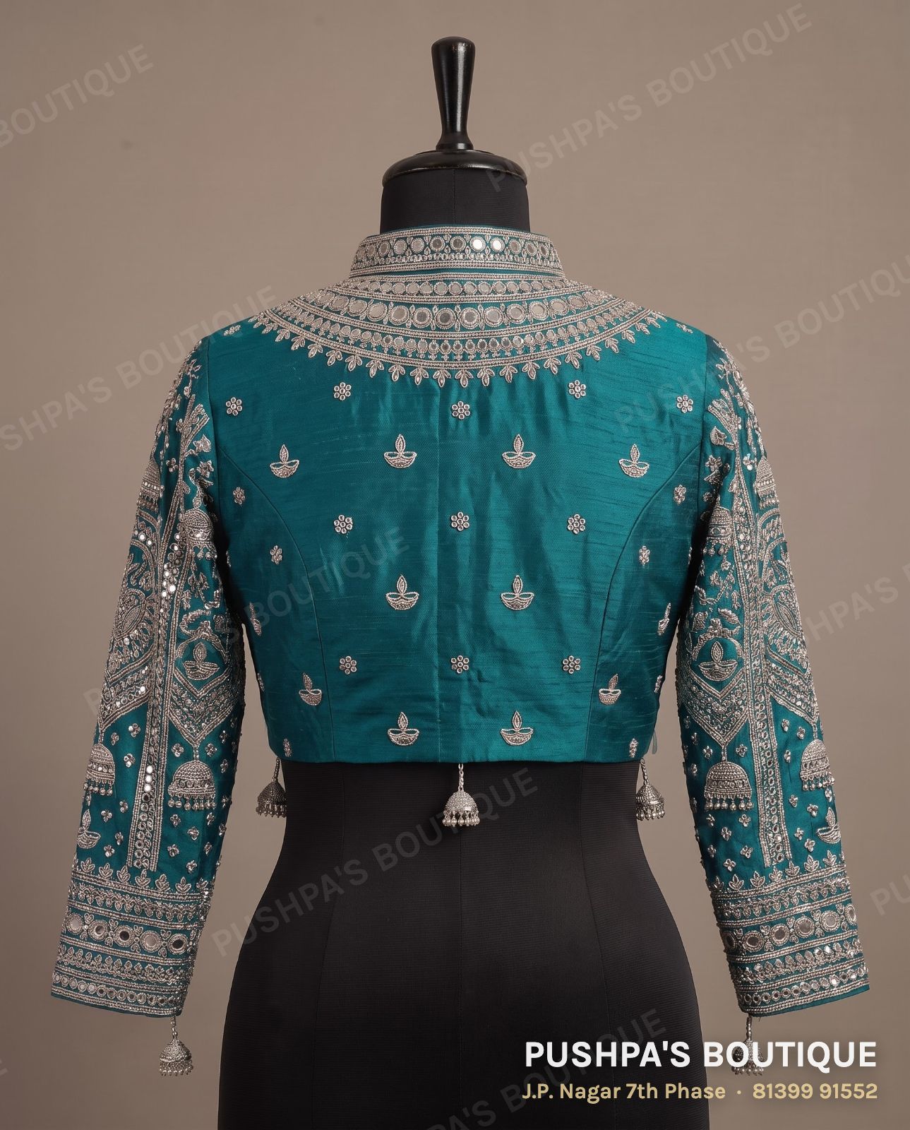 Designer blouse PB-024, collar, keyhole back, full sleeve, photo 2