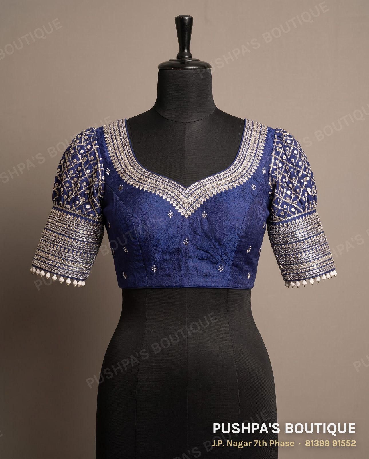 4 dot blouse PB-036, sweetheart neck, dori back, puff sleeve