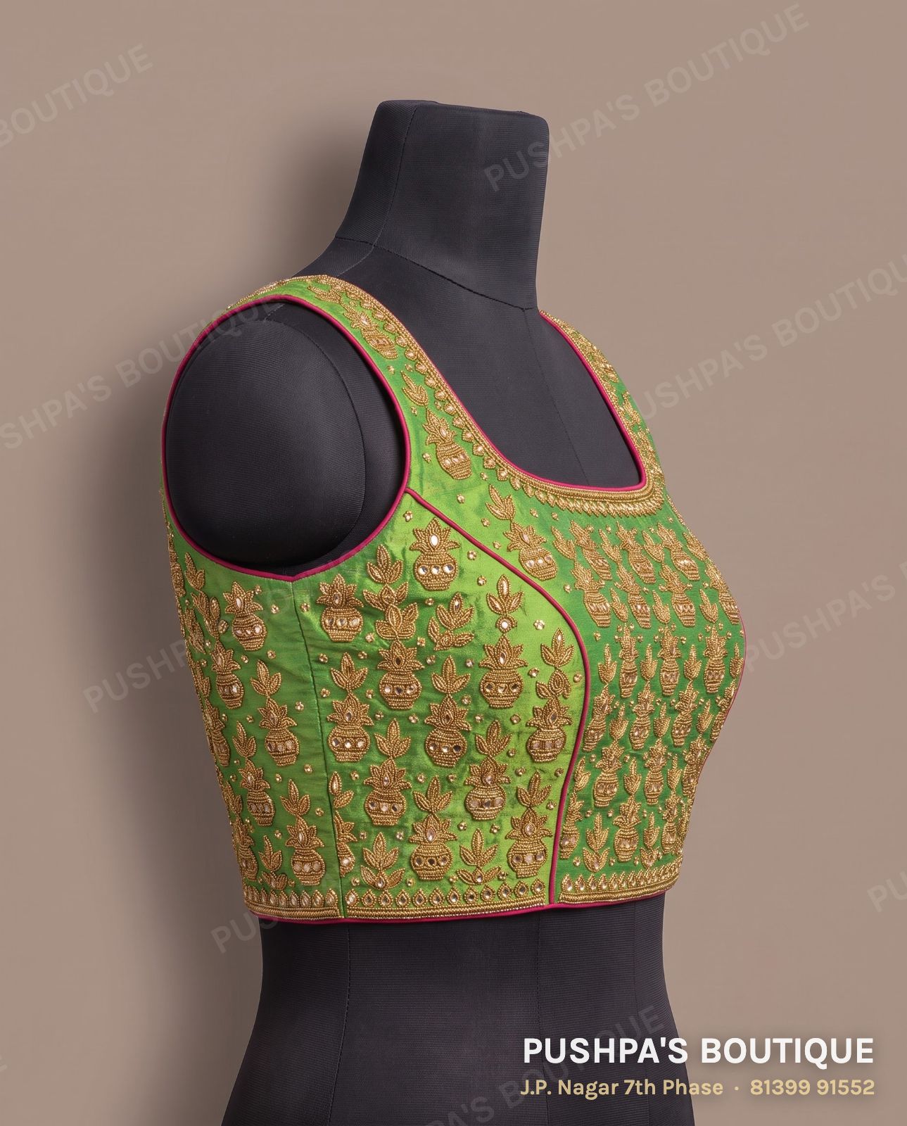 Princess cut blouse with pads PB-044, square neck, keyhole back, sleeveless, photo 3