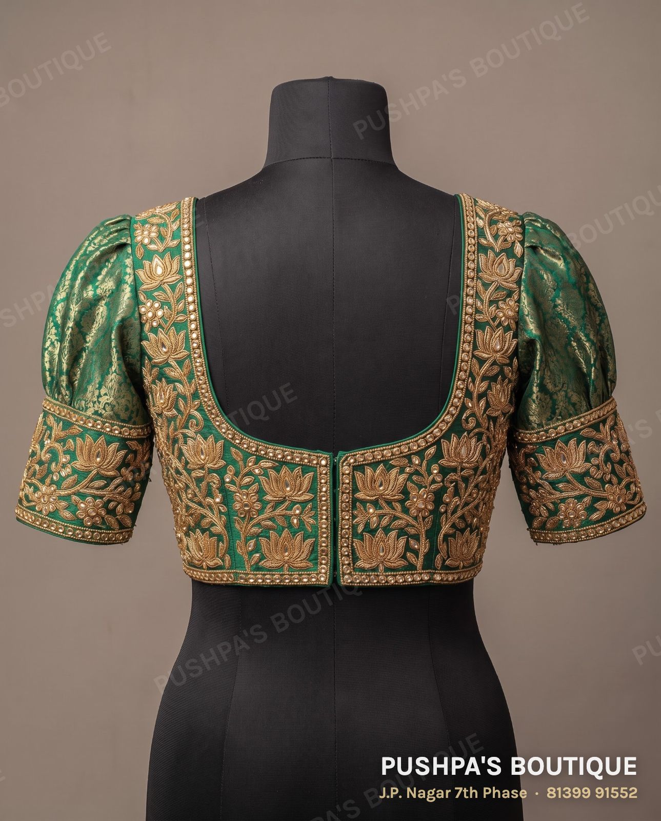 Basic blouse PB-078, sweetheart neck, high back, puff sleeve, photo 2