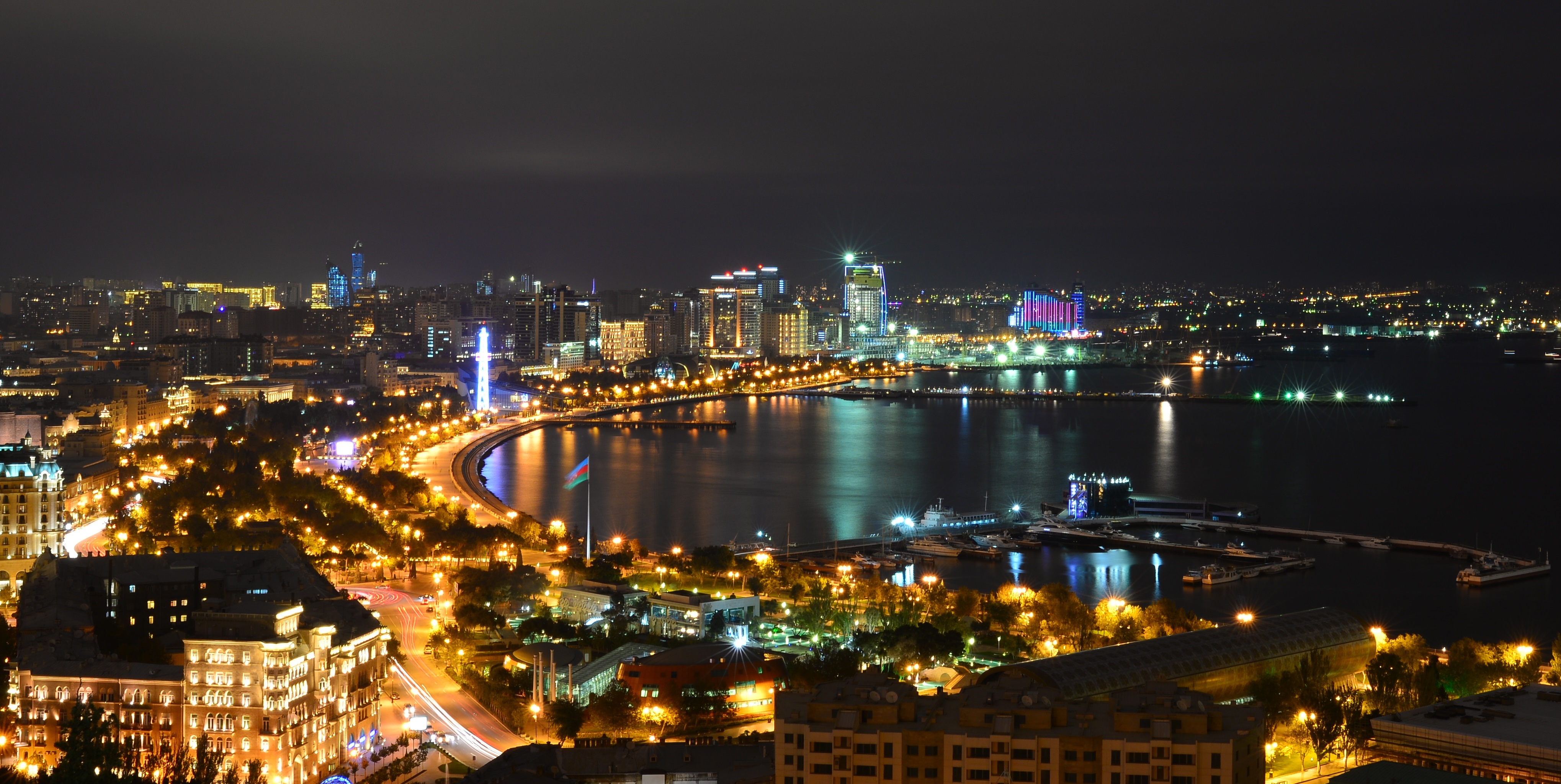 Baku Sunset Walking Tour with Funicular Ride — photo 2