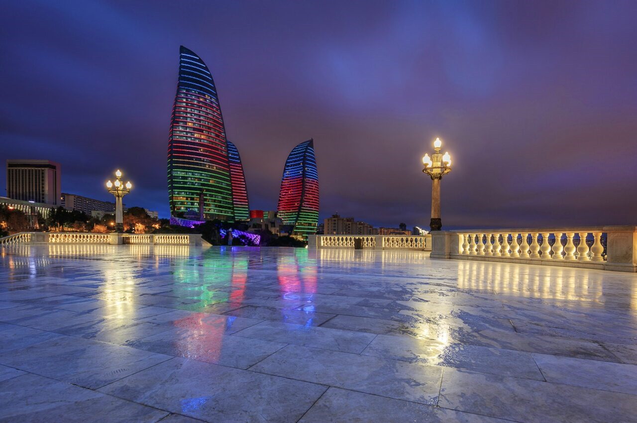 Baku Sunset Walking Tour with Funicular Ride — photo 4