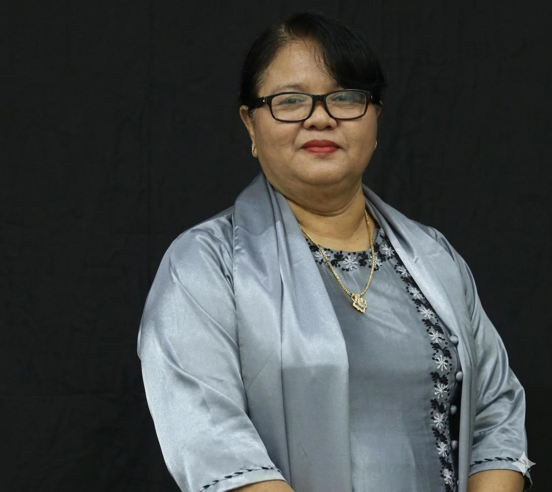 ခင်ခင်ထူး