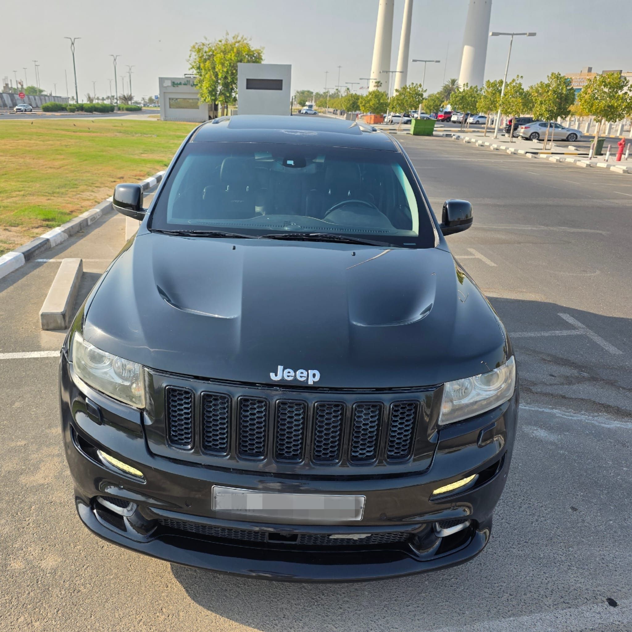 جيب قراند شروكي SRT 2012 5